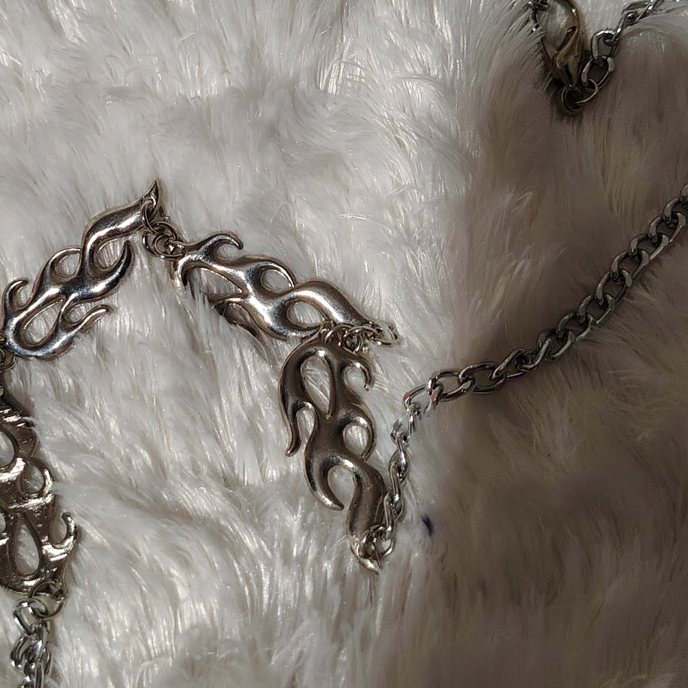 Vintage SilverTone Flame Chain Belt/ See Pics Information - Picture 10 of 16